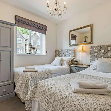 2 Bed In Charlestown 50111 Holiday home